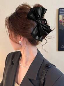 1pc Bohemian Style Cashew Knot Hair Clip, Minimalist Elegant High-End, Suitable For Beach And Holiday Photos. Red And White, Can Firmly Fix Hair, Is A Beautiful Hair Accessory. Elegant Hair Clip Accessory, Suitable For Autumn/Winter School And University. Summer Clothing Hair Clip - Red - View 4