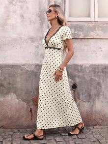 Đầm nữ kiểu vintage thanh lịch họa tiết chấm bi, cổ chữ V sâu, lưng hở phối ren, thắt eo, thích hợp cho kỳ nghỉ hè. - trắng - Xem 4