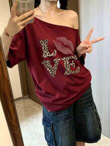 女款時尚露肩豹紋 LOVE 與嘴唇圖案 T-shirt，短袖聚酯纖維高彈性休閒上衣，適合夏季 - 紅色 - 查看 9