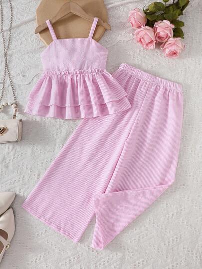 Bộ áo hai dây kẻ sọc cho bé gái tuổi teen, áo hai dây viền bèo nhún và quần ống rộng, bộ đồ 2 mảnh tươi tắn, thích hợp cho mùa xuân/hè.
