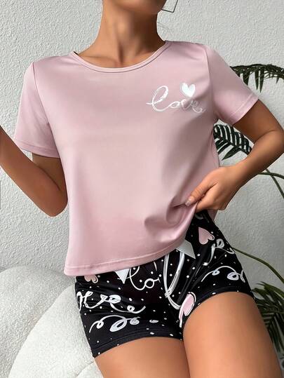 Casual Comfortable Minimalist Heart & Letter Print Short Sleeve Top And Shorts 2-Piece Pajama Set For Women