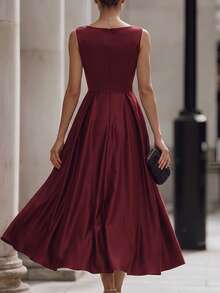 Vestido de mujer de satén burdeos, elegante y de moda, vestido de fiesta sin mangas con cuello de volantes para el verano - Burdeos - Ver 2