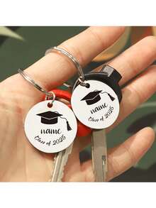 Llavero personalizado de graduación, personalizado con nombre y año de graduación, llavero con diseño de birrete de acero inoxidable, regalo perfecto de graduación 2026 - Plateado - Ver 7