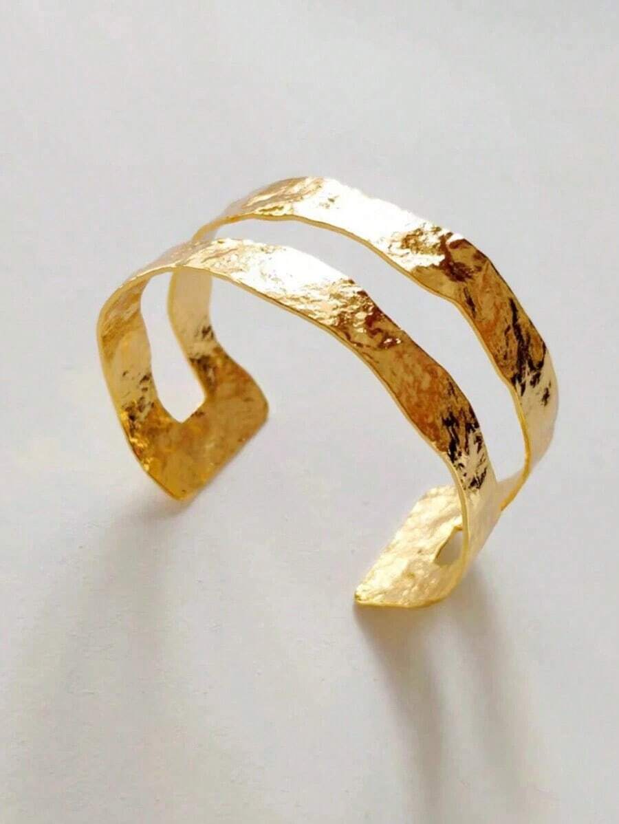 Minimalist Metal Open Bangle Bracelet, Suitable For Women And Girls Party Wear - Yellow Gold - View 1