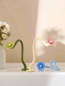 1/3pcs Washing Machine Flower Vent Clips, Suitable For Home Use, Detachable Support Frame For Drum Washing Machine, Magnetic Adsorption, Can Be Used As Door Stopper, Decoration Or Washing Machine Door Support, Plastic Material - Flower Holder - View 2