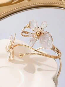 Elegant Red Enamel Flower Cuff Bracelet, Adjustable Gold Plated Floral Bangle, Ideal Gift For Valentine's Day, Mother's Day & Party Occasions - Màu Đỏ Sâu - Xem 9