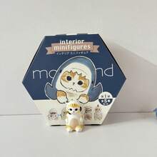 1件 Mofusand 鲨鱼猫，一只可爱的宠物，穿着鲨鱼皮大衣，伪装成猫咪，与虾和虾形摆件玩耍，是送给家人和朋友的完美节日礼物（款式随机） - 彩色 - 查看 2