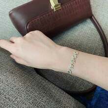 [Minimalist Star Bracelet] YMFASHION Minimalist Star Petal Bracelet - Five-Pointed Star Jewelry For Daily Wear & Vacation, Year-Round Versatile Online Celebrity Accessory (No Plating, Star Shape) #Women's Day Gift #Stack With Other Bracelets #Layering Friendly #Self-Gift Love - 金色 - 查看 6