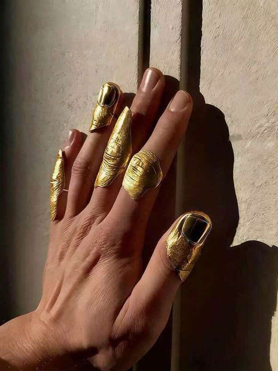 1 pièce Bague plissée asymétrique à la mode, style polyvalent convenant pour les rendez-vous, les sorties entre amis et le port quotidien - Doré - Voir 1