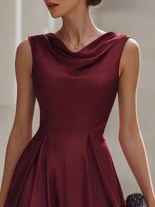 Vestido de mujer de satén burdeos, elegante y de moda, vestido de fiesta sin mangas con cuello de volantes para el verano - Burdeos - Ver 3