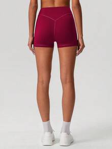 Sodalemon Women's Seamless Casual Butt-Lifting Solid Color Yoga Running Sports Shorts - Red - View 4