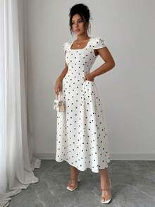 Vestido largo elegante de mujer con cuello cuadrado, mangas cortas y cintura fruncida con estampado de lunares - Multicolor - Ver 7