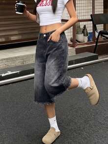 女士休闲牛仔百慕大短裤，街头风酸洗灰色宽松牛仔短裤 - Y2K 美学毛边及膝短裤，黑色夏季款 - 黑色 - 查看 4