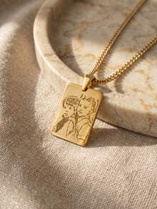 Personalized Photo Engraved Necklace, Custom Picture Engraving, 18k Stainless Steel Necklace ,Gold /Sliver Portrait Pendant, Personalized Family/Pet Jewelry, Perfect Gift,Gold,Stylish,Vintage,Simple,Unisex,Casual,Cuties,Custom,Personalized,Unique,Ideal Gifts For Him,Ideal Gifts For Her,Her,Boyfriend,Girlfriend,Dad,Mom,Family,Friends,For Anniversaries,For Birthdays,For Graduation,For Prom,For Party,School Supplies,Back To School,For Office,For School,For Classroom,For Teacher Gifts,For University,For Colleague,For Dorm Rooms,For Teacher,For Boys And Girls,For Teenagers,Junior High School Students,Middle School Students,High School Senior High School Students,College Students,University Students,Freshman,Sophomore,Underclassmen,Chic Autumn,Delicate Romance ,For Family, Father's Day Gift - Multicolor-corner Chain - View 2