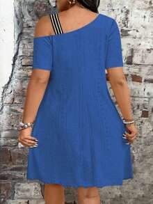 Linhara CURVE Vestido casual holgado de manga corta con textura calada y elástica, a rayas y parches, con lazo, de talla grande, elegante y de moda para el trabajo y el uso diario - azul real - Ver 2