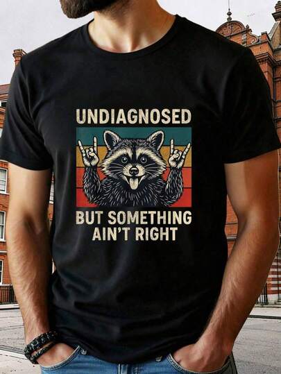 Plus Size Men's Casual Round Neck Short Sleeve T-Shirt, Featuring Raccoon Graphic, Hand Gesture, And "Undiagnosed But Feeling Off" Text, Fashionable Men's Tee | Exquisite Design | Summer Essential | Easy To Match, Showcasing Personal Style