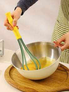 Bộ 3 món bằng thép không gỉ gồm tô trộn salad có vạch chia, tô nướng và đánh trứng, và chậu rửa rau củ. - Xem 9