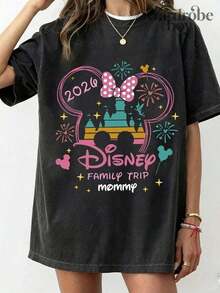 Disney 1PC Authorized Cartoon Short Sleeved T-Shirt, Cartoon Castle Pattern Washed Cotton Couple Printed T-Shirt, Very Suitable For Family Travel And Vacation. This Is A New 2026 Short Sleeved T-Shirt, An Ideal Choice For Mother's Day, Suitable For Both Men And Women. Made Of High-Quality Pure Cotton, Comfortable And Breathable. Exquisite Design Is The Preferred Gift - 女士T卹 - 查看 2