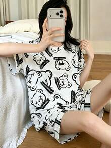 AICJ 两件套女士卡通熊印花休闲睡衣套装，短袖圆领上衣和短裤，舒适宽松版型，适合春夏居家穿着。 - 黑與白 - 查看 1