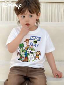 Disney Licensed Toy Story Woody & Buzz Lightyear "MADE TO PLAY" Group Print Kids' T-Shirt, Short-Sleeved Casual Top, Cute Themed Printed Tee, Perfect For Daily Wear, School Activities, Family Outings, Theme Park Visits And Holiday Gifts, Shipped From Local Warehouse - trắng - Xem 1
