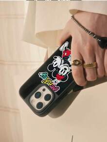1 pieza Nuevo Compacto de Maquillaje con Efecto de Espejo Autosuficiente, Uso Portátil Conveniente, Patrón de Protección de Cámara Elevada Creativa, Estuche de Teléfono Acrílico Único de 2 en 1 con Licencia Oficial de Disney Mickey y Minnie, Cubierta Protectora Antichoque Gruesa para iPhone 17 Pro Max/17 Pro/17/Air/16/15/14/13/14 Plus/12 Pro Max/12 Pro/12/11 Series - Negro - Ver 4