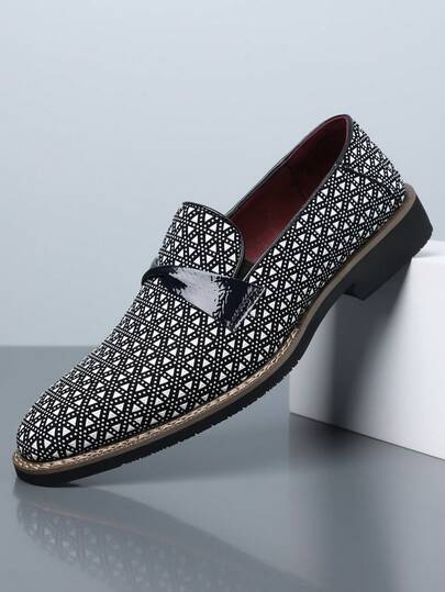 QRLQRL 1 Pair Men's Black & White Printed Synthetic Leather Casual Loafers, Suitable For Leisure And Travel