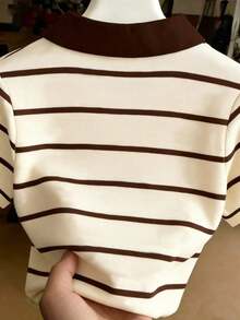 Blusa casual de manga corta con estampado de rayas y bordado de letras para mujer - Multicolor 3 - Ver 2