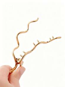 A European And American Minimalist Serpentine Metal Hair Clip, High-End Niche Back-Of-The-Head Hair Accessory, Elegant Hair Ornament - Gold - View 7