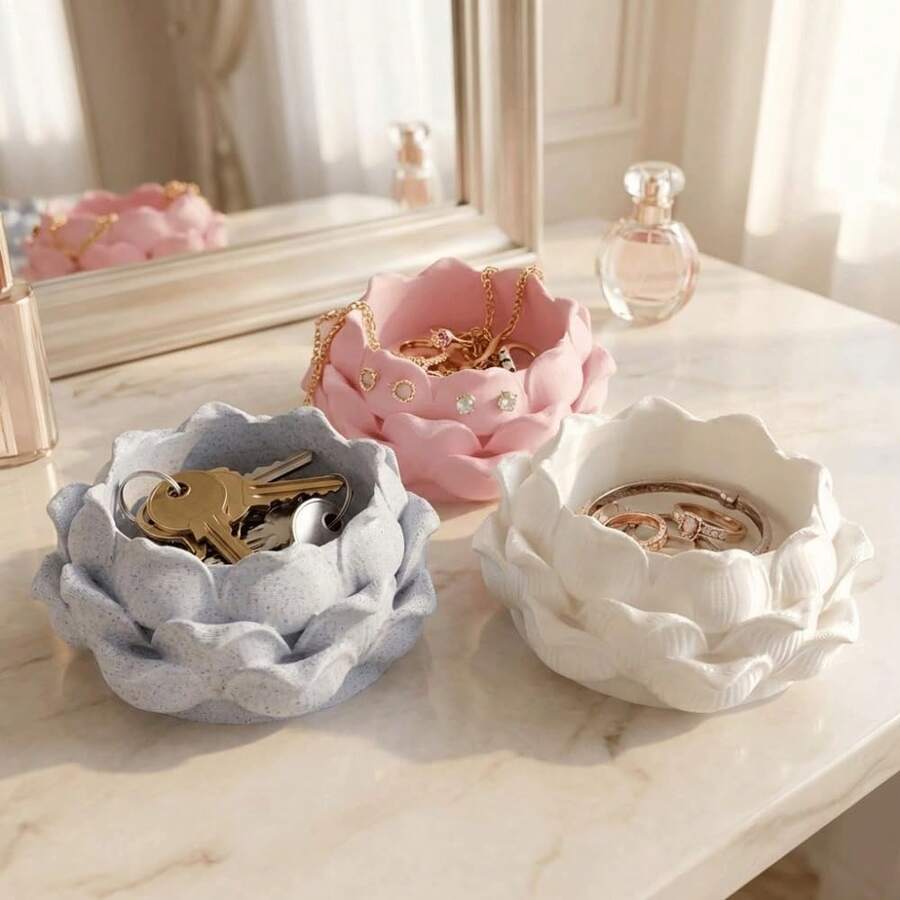 1个莲花造型花盆,装饰性小型塑料花盆,适用于多肉植物、仙人掌和小型植物,桌面迷你花盆,白色和金色,家居办公室置物架装饰 - 多色 - 查看 1
