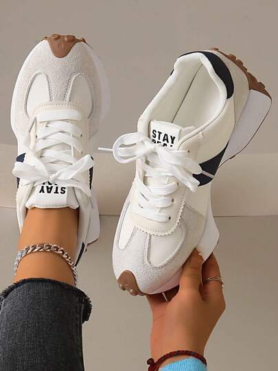 Giày thể thao đế dày mới năm 2026 dành cho nữ, giày sneaker buộc dây kiểu dáng thường ngày, giày đế cao thoáng khí phù hợp cho mọi mùa.