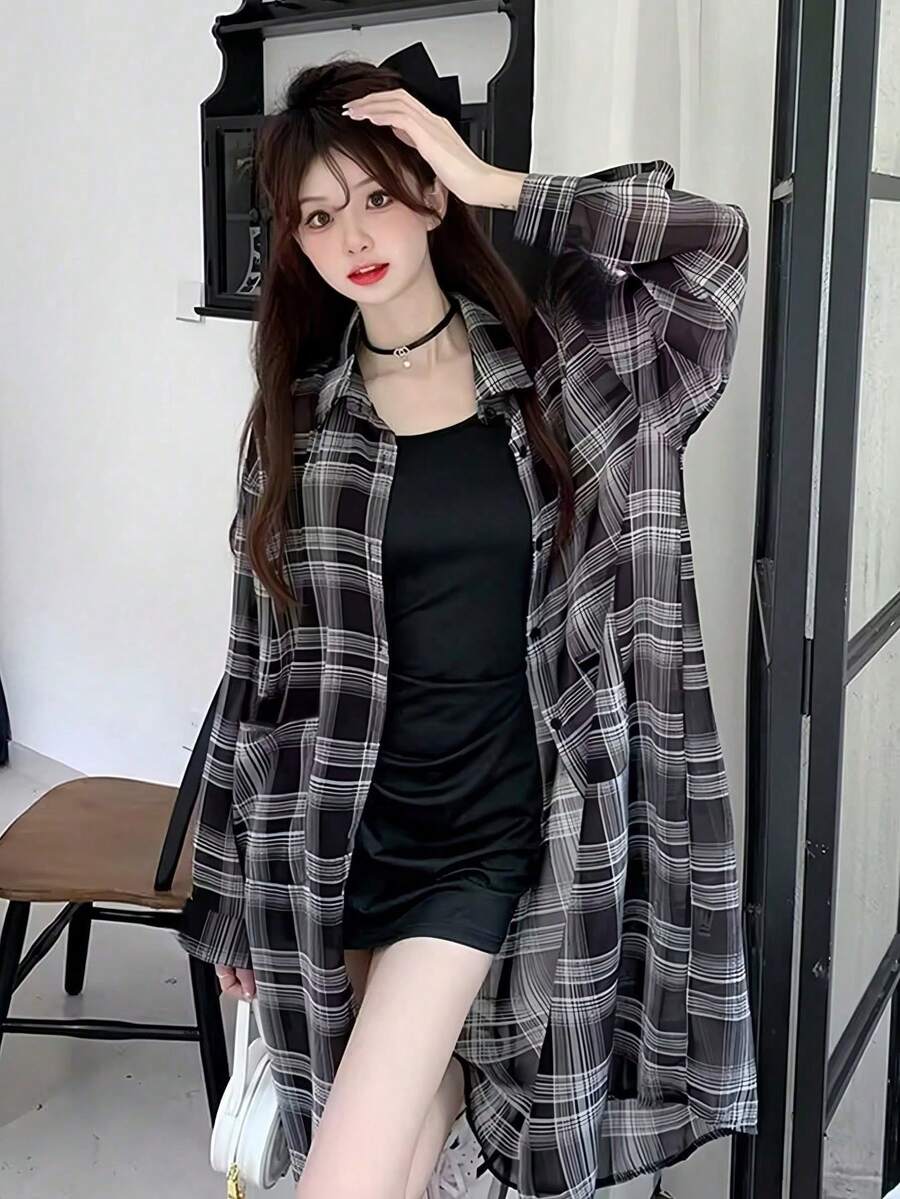 Áo sơ mi dài tay kẻ caro dáng lửng, nhẹ, rộng rãi, chống nắng, thích hợp cho nữ, mùa hè. - màu đen - Xem 1