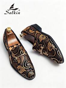 Salkin Giày lười nam thiết kế sang trọng, lãng mạn, kiểu dáng xỏ chân, họa tiết hoa Bohemian, trang trí khóa kim loại, giày casual phong cách Anh Quốc, giày công sở lịch lãm, giày đi làm hàng ngày, dự tiệc, đám cưới, hẹn hò, ăn tối lãng mạn, quà tặng ngày lễ, giày đi học, phù hợp cho mọi mùa, nên chọn lớn hơn một size. - Vàng - Xem 5