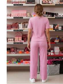 Set de 2 Piezas : Playera de Gráfico Broklyn y Pantalón de Pierna Ancha en Tela de Canale  Sexy    Canalé    2 en 1    Conjunto dama - Rosa - Ver 3