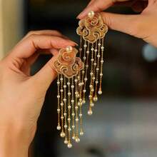 Elegant Retro Fashion Chinese Style Light Luxury High-End  Tassel Earrings - Anniversary Gift For Wife - 金色 - 查看 3