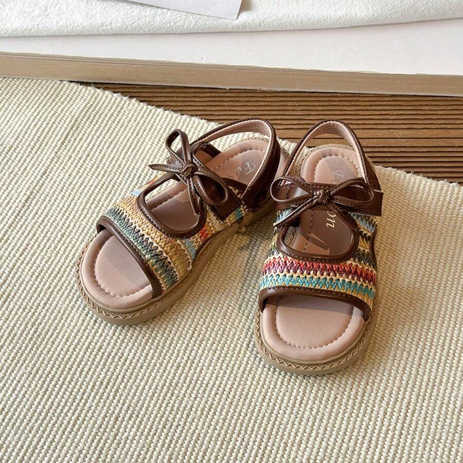 1 par de sandalias con lazo tejido para niñas, nuevos zapatos de playa casuales de verano para niños con suela suave antideslizante, de y punta abierta, transpirables - Marrón - Ver 1