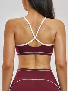NcmRyu 1 set de sutien sport cu bretele spaghete și pantaloni scurți strâmți cu talie înaltă pentru femei, în culori contrastante - Burgundia - Vizualizare 10