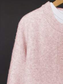 Áo khoác cardigan nữ cỡ lớn màu be, áo len dài tay mềm mại với thiết kế cài nút phía trước, phù hợp cho cả trang phục thường ngày và trang phục công sở vào mùa thu/đông, áo khoác ngoài dày dặn thoải mái, chất liệu sợi tổng hợp, dáng rộng rãi, vải co giãn, trang phục mặc hàng ngày cho nữ. - Hồng - Xem 4