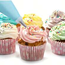 152pcs - 48 Small Piping Tips, 7 Large Piping Tips, 7 Korean Piping Tips, 1 Large Dual-Color Converter, 1 Small Transparent Converter, 1 Piping Scissors, 1 Brush, 1 Piping Nail, 2 Blue Piping Bags, 30 Disposable Piping Bags, 3 Scraper, 50 Cardboard - View 6