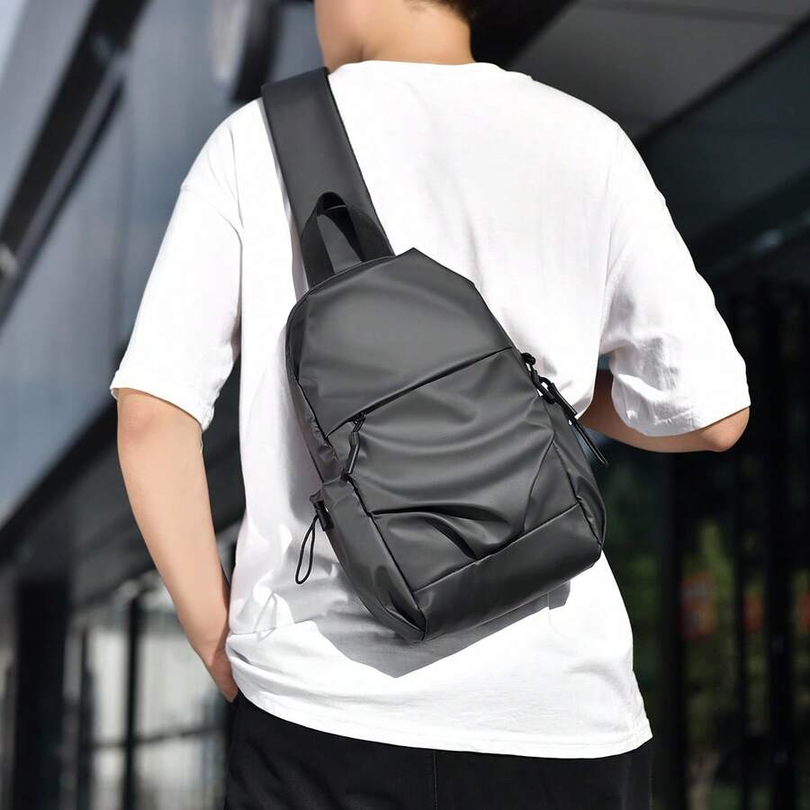 1个斜挎胸包，多功能单肩包，大容量，适合运动、骑行、户外旅行、购物、通勤。