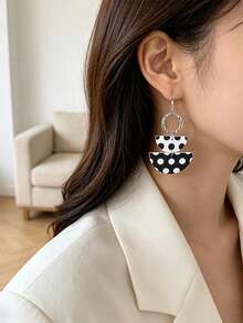 1 Pair Semicircle Water Drop Polka Dot Earrings, Fashionable Personalized Exaggerated Earrings, Versatile Earrings With Unique Design, Lightweight Leather Material, Great Gift For Girlfriend/Friend - Leather Earrings - View 3