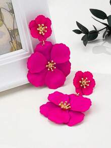 1 Pair Fashionable New Metallic Painted Floral Minimalist Elegant Girl Earrings, Floral Dangle Earrings, Creative Floral Earrings For - Rose Red - View 4