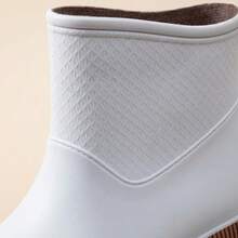 Botas de Lluvia de PVC para Mujer Botines Impermeables Casuales y Elegantes Calzado de Agua Antideslizante y Cómodo de Caña Corta Diseño Moderno con Suela Gruesa Resistente al Desgaste Botas para Lluvia Versátiles y Flexibles de Estilo Urbano Calzado Suave de Exterior Zapatos Impermeables Ligeros Moda - Azul - Ver 3
