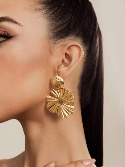 Altistry 1pair Simple Ocean Beach Style Metal Sweet Dual-Sided Printed Shell Earrings For Women