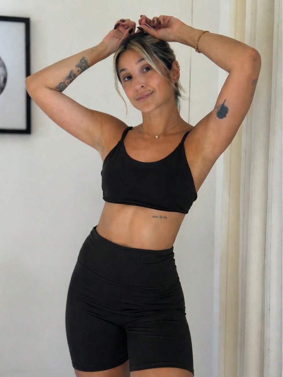 Women's Fitness Set Gym Open Back Top With Shorts - 黑色 - 查看 1