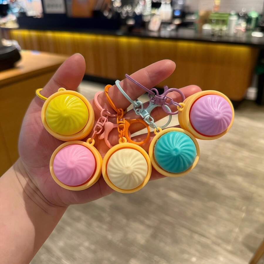 1pc Steamed Bun Shaped Keychain, Cute Personalized Small Gift, Suitable As Stress Relief Squeeze Toy, Birthday Gift, Party Favor