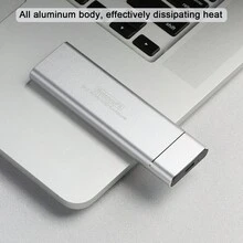 Balance Fit M.2 NVMe SSD 硬盘盒，支持 10Gbps USB 3.2 Gen2 接口，铝合金材质，兼容 2230/2242/2260/2280 NVMe SSD，附带 USB-C 数据线和适配器。 - 銀色 - 查看 4