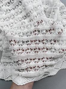 Abito corto da donna per vacanze e spiaggia, in colore unito, stile bohémien francese, sexy, con schiena scoperta e lavorazione a rete traforata, senza maniche - Bianco latteo - Visualizzare 12