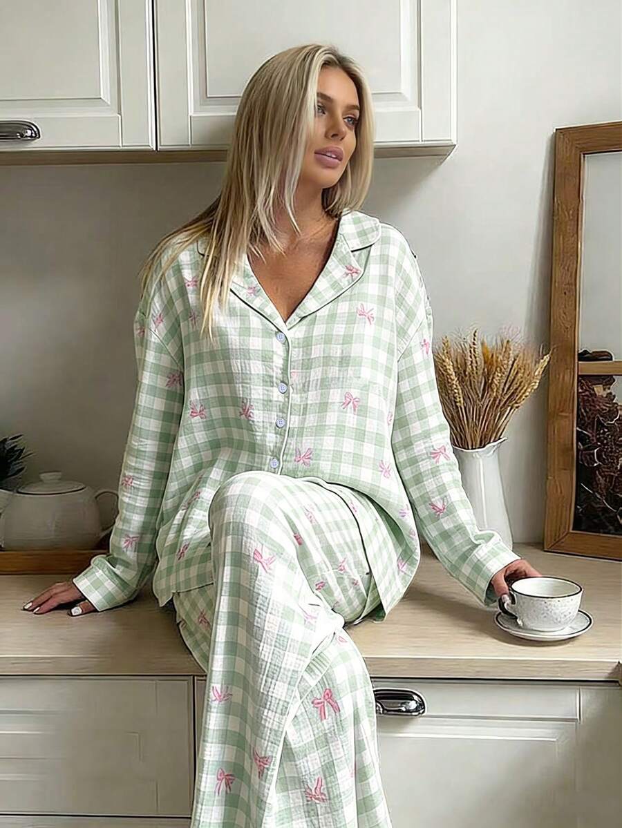 Nina Bonheur Bộ đồ ngủ nữ 2 món gồm áo dài tay và quần dài, rộng rãi, thoải mái và thoáng khí.