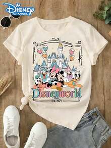 Officially Licensed Disney Product. This Summer Cotton T-Shirt For Women Features Disneyworld Castle With Classic Characters And Pastel Text Est 1971 This Style Is Suitable For Daily Wear And Is An Ideal  Gift For Friends And Family. As A Women's Summer Clothing Item, It Is Comfortable To Wear, Gentle On The Skin, And Very Suitable For Outdoor Wear. - 杏色 - 查看 1