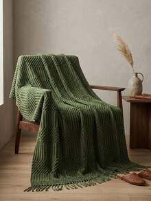 Solid Color Diamond Knitted Throw Blanket With Fringe, Soft Warm Boho Blanket For Couch, Bed, Sofa & Home Decor - P-green - View 3